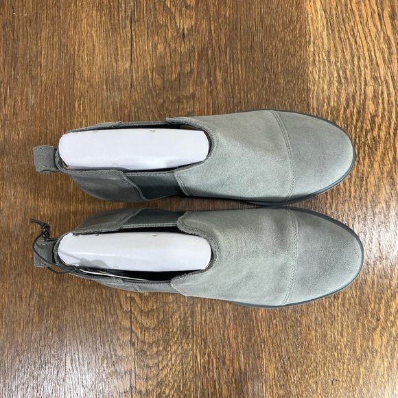 NEW Sorel Evie ll Waterproof Suede Chelsea Boot Women’s Size 7.5 Quarry/Grill - Picture 5 of 10